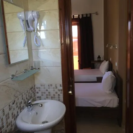 Avra Aparthotel Lefkimmi (Corfu)