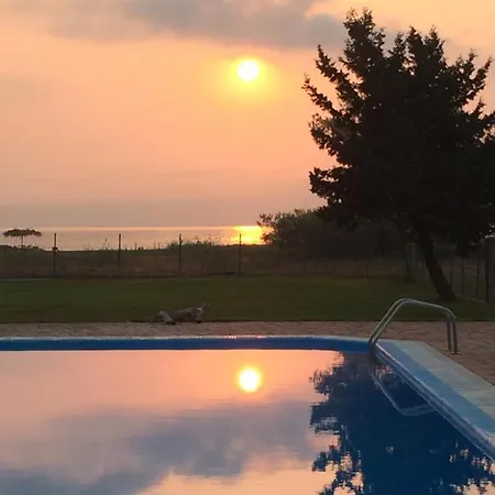 Avra Aparthotel