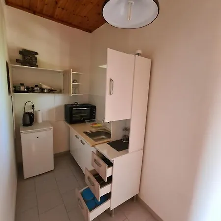 Aparthotel Avra