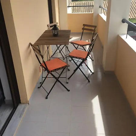 Aparthotel Avra Lefkímmi